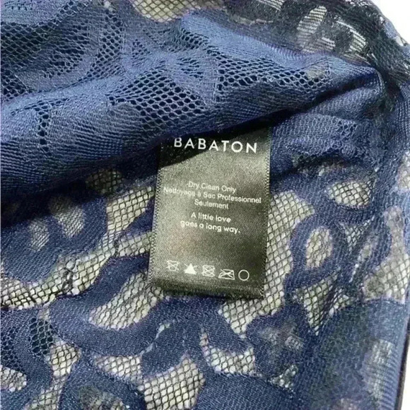 Babaton Aritzia Babton Halsmann Blouse Navy/Black Trim Size Small - Picture 6 of 8